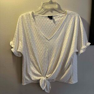 W5 Cropped Blouse Size Large